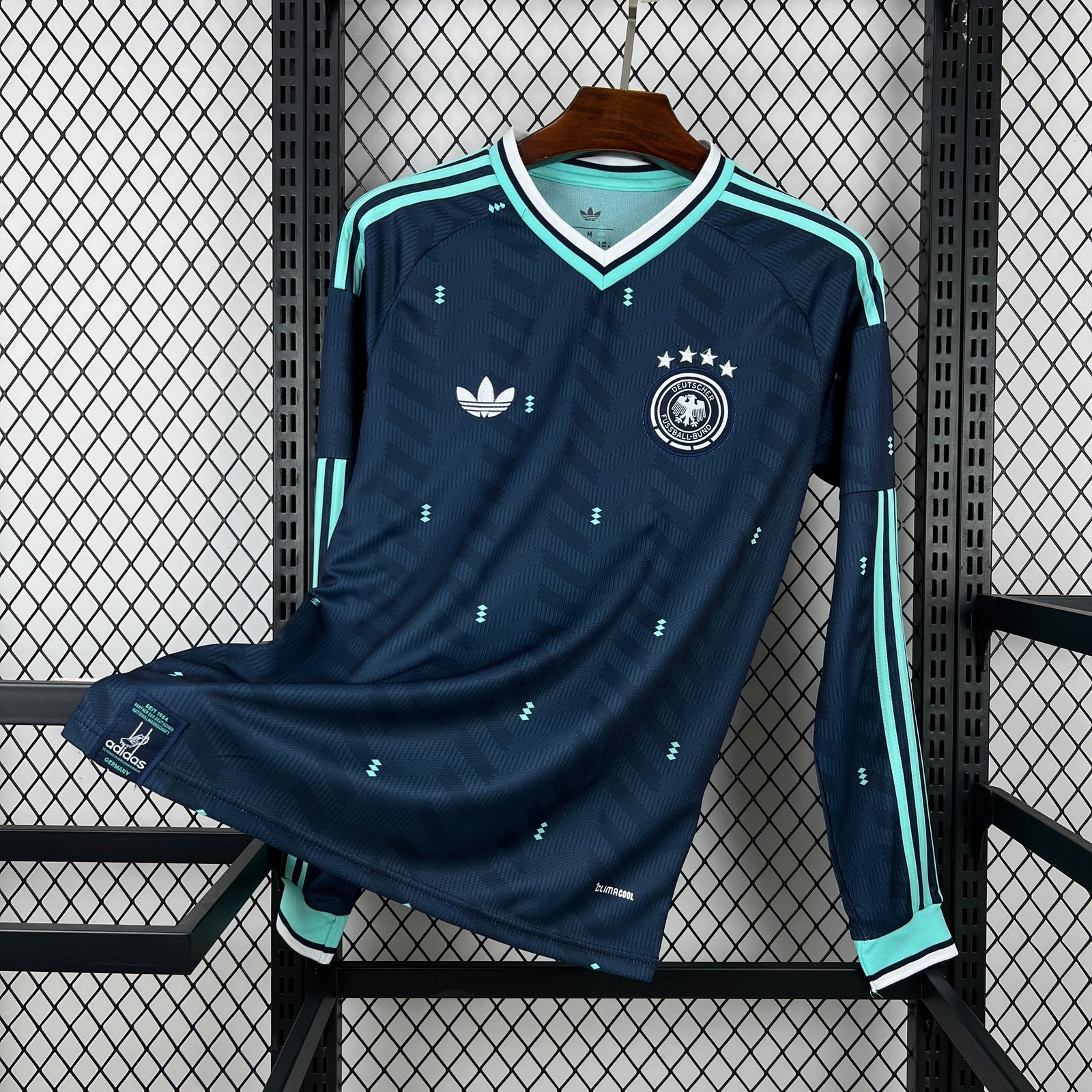 Jersey Alemania visita alternativa manga larga 2026