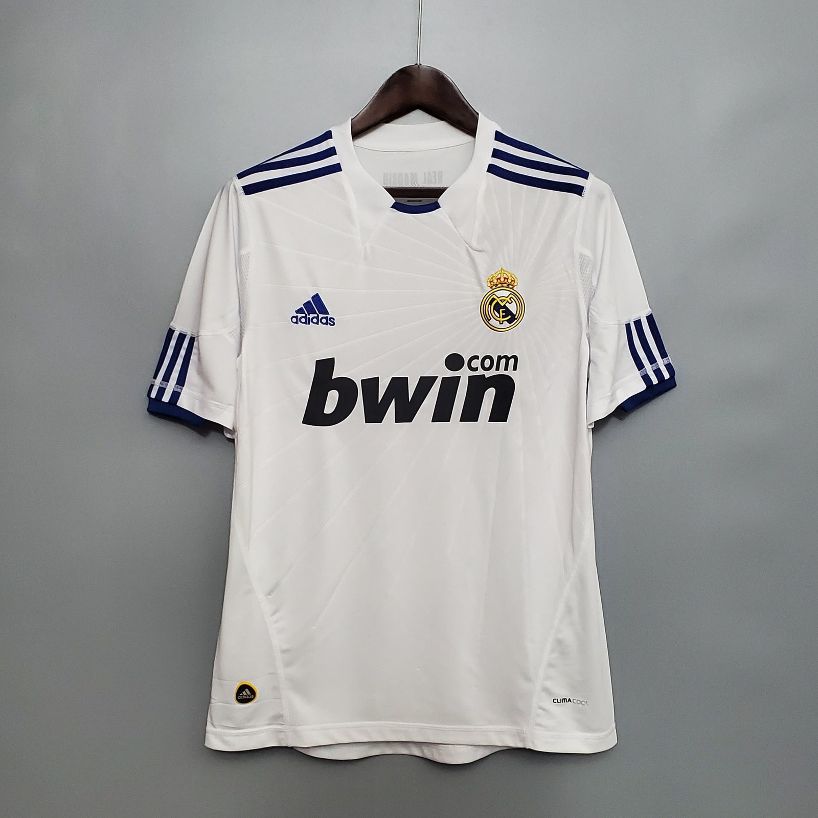 Jersey retro Real Madrid 2010